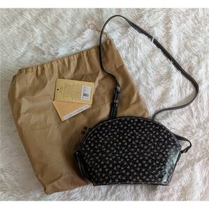 Denim Daisies Crossbody